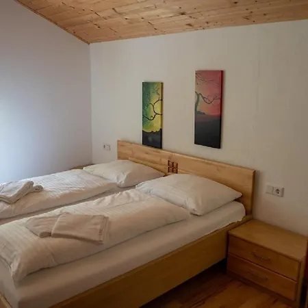 Rindis Platzl Apartmenthaus سخلادميخ