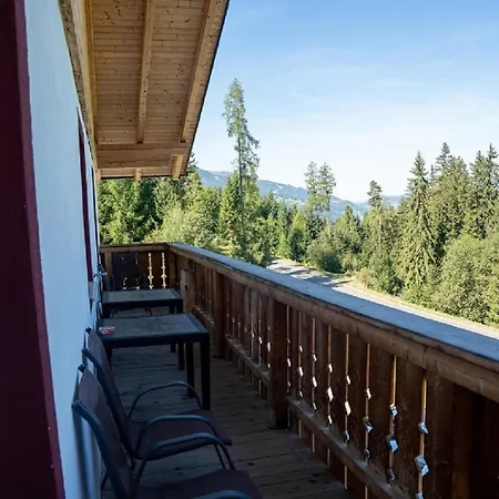 アパート Rindis Platzl Apartmenthaus シュラートミンク