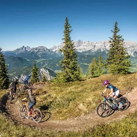 Rindis Platzl Apartmenthaus * Schladming